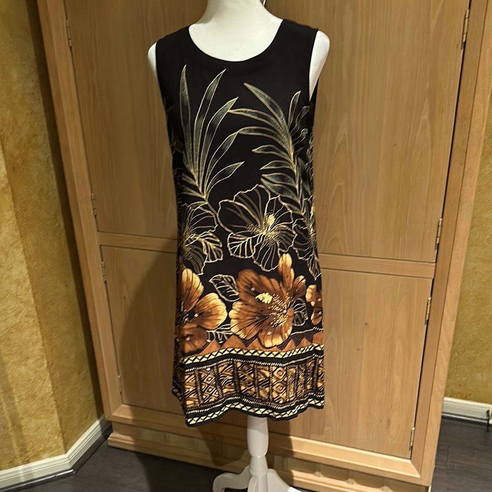 Floral Black and Gold Sleeveless Dress